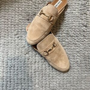 Steve Madden Beige Loafers for Women